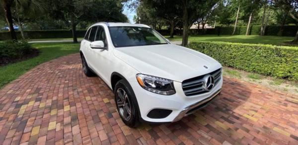 MERCEDES GLC300