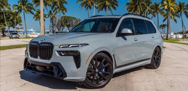 BMW X7 M